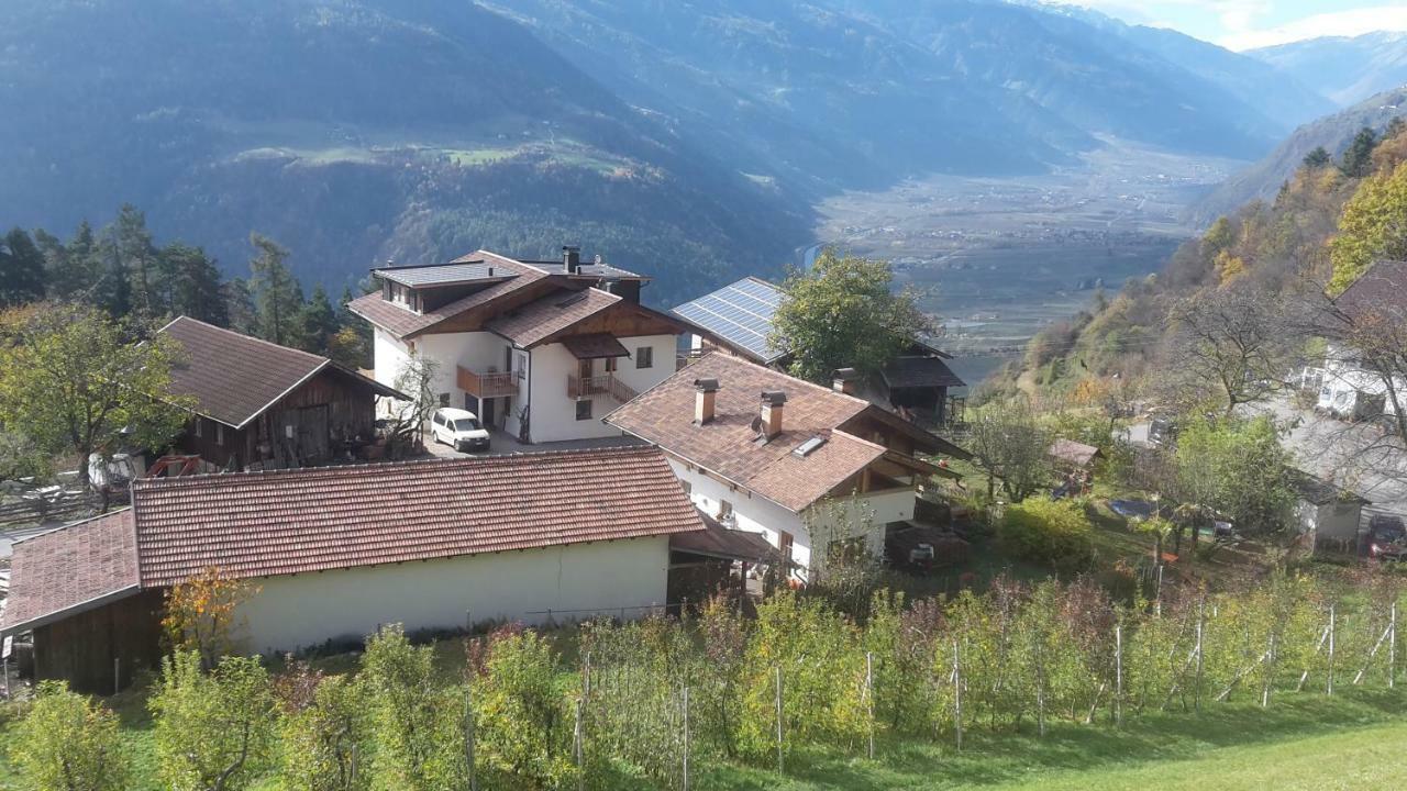 Gruberhof Apartment Лагундо Екстериор снимка